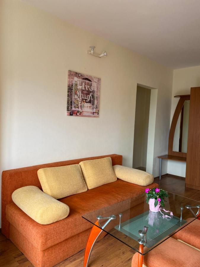Family Hotel Neptun - Лозенець Екстер'єр фото
