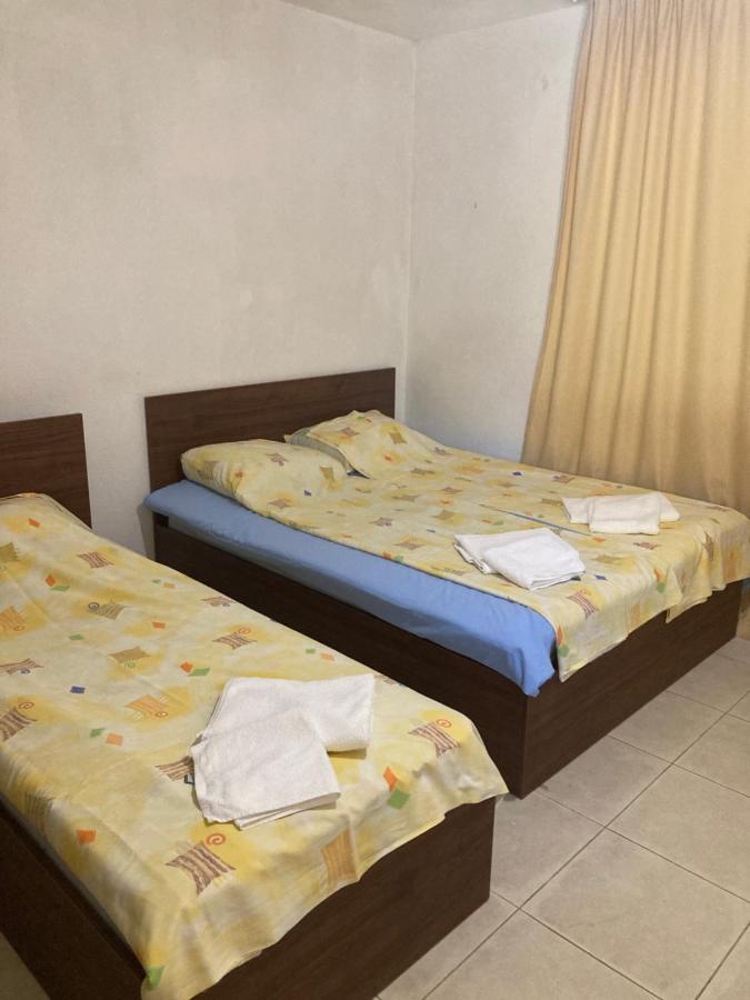 Family Hotel Neptun - Лозенець Екстер'єр фото