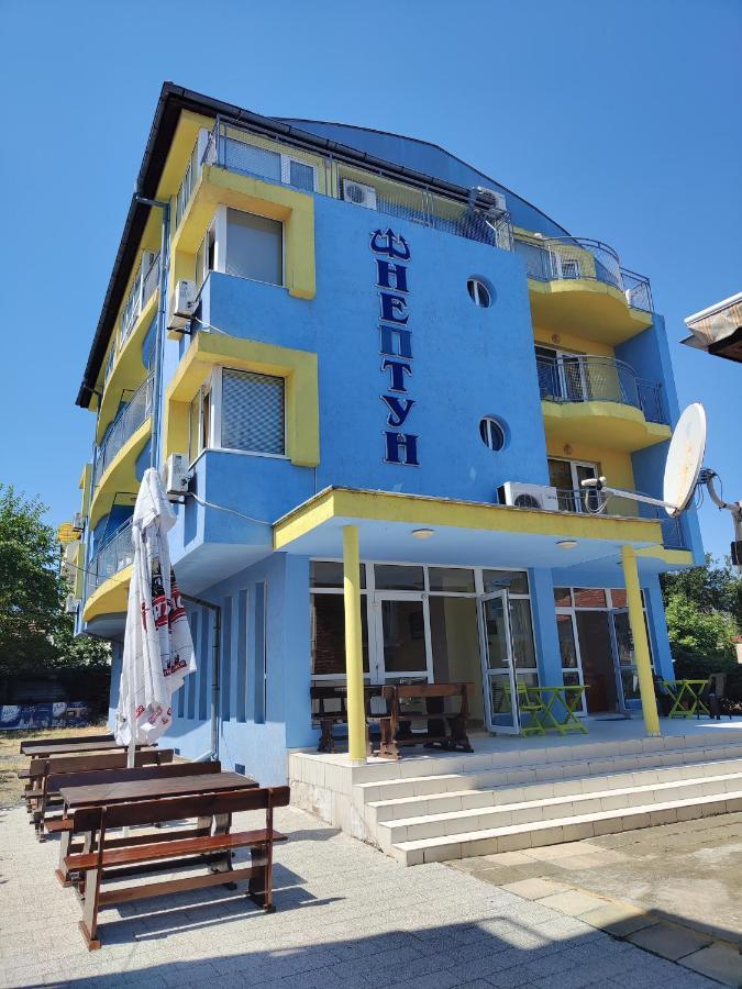 Family Hotel Neptun - Лозенець Екстер'єр фото