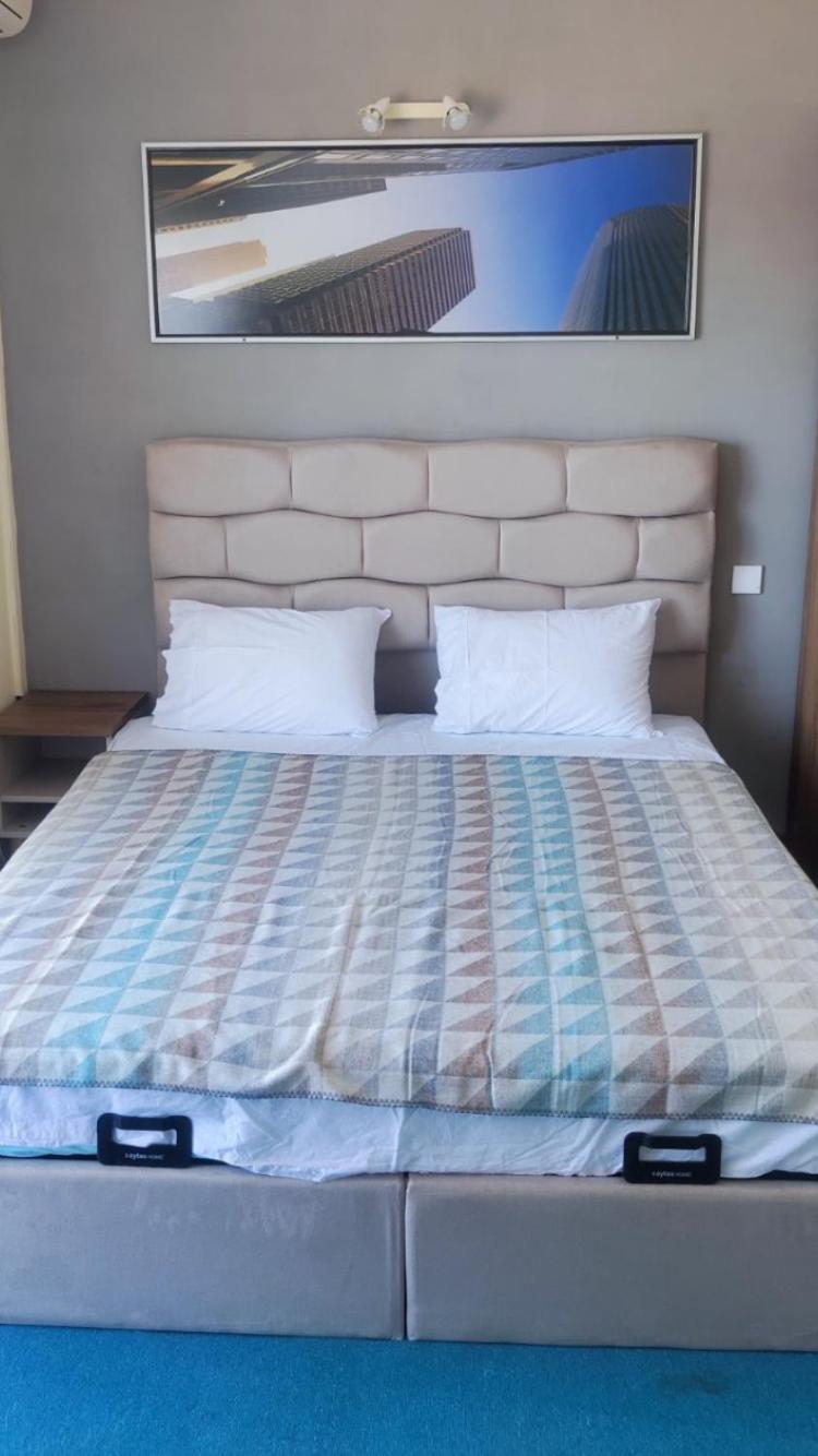 Family Hotel Neptun - Лозенець Екстер'єр фото